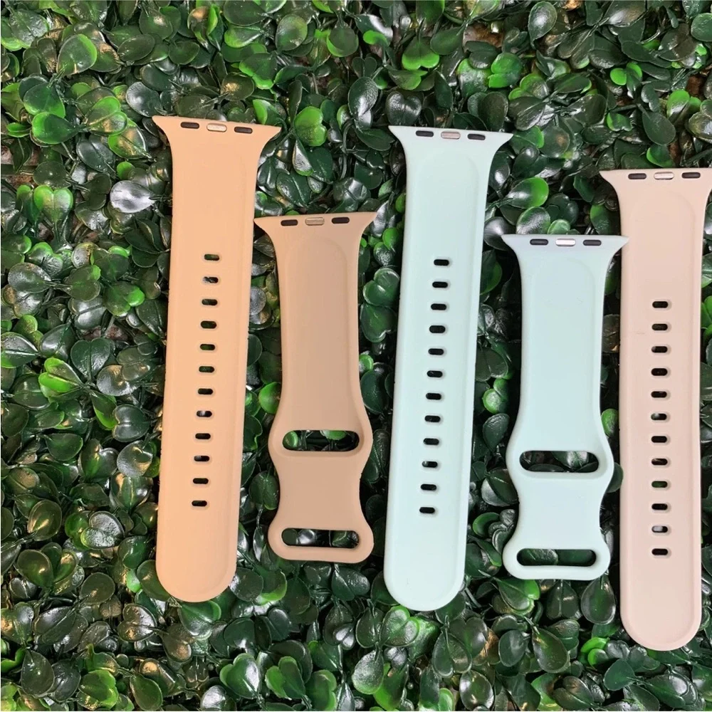 Disney Parks Themed Silicone Watch Bands for Apple Smart Watch 42/44/45/49mm 4pk